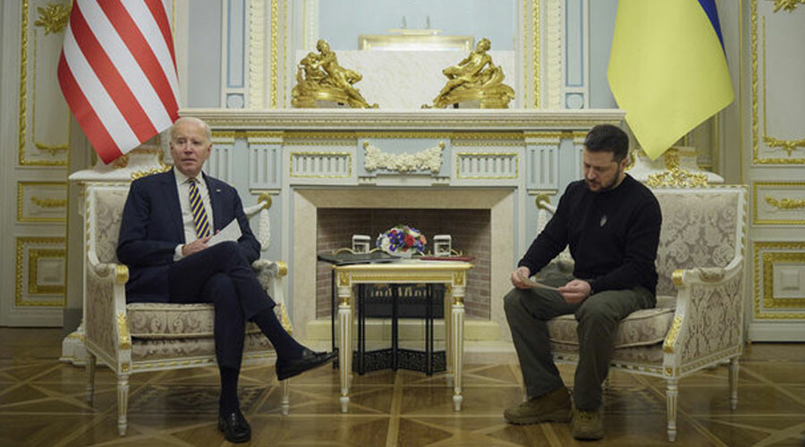 Savaşın yıldönümü öncesinde Biden'dan Kiev'e sürpriz ziyaret: Putin'e meydan okudu! Savaşın yıldönümü öncesinde Biden'dan Kiev'e sürpriz ziyaret: Putin'e meydan okudu!