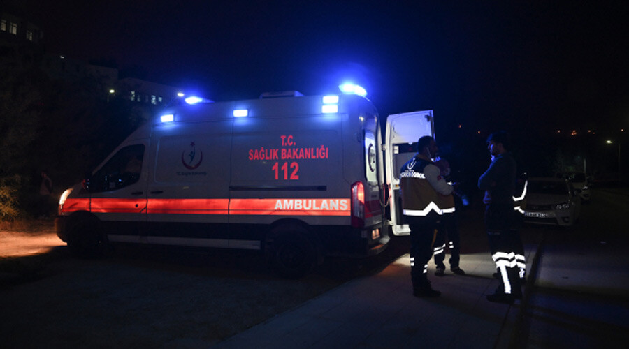 Son dakika: Hatay'da korkutan deprem sonrası 2 hastane tedbir amaçlı boşaltıldı
