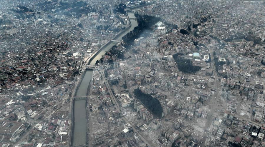 Zamanı durduran deprem: Hatay hayalet şehre döndü