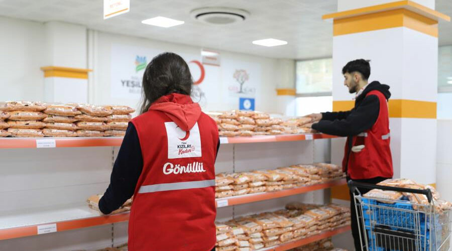 Kızılay’dan depremzedelere ücretsiz hizmet: Sosyal marketlerin sayısı 12’ye çıkarıldı Kızılay’dan depremzedelere ücretsiz hizmet: Sosyal marketlerin sayısı 12’ye çıkarıldı