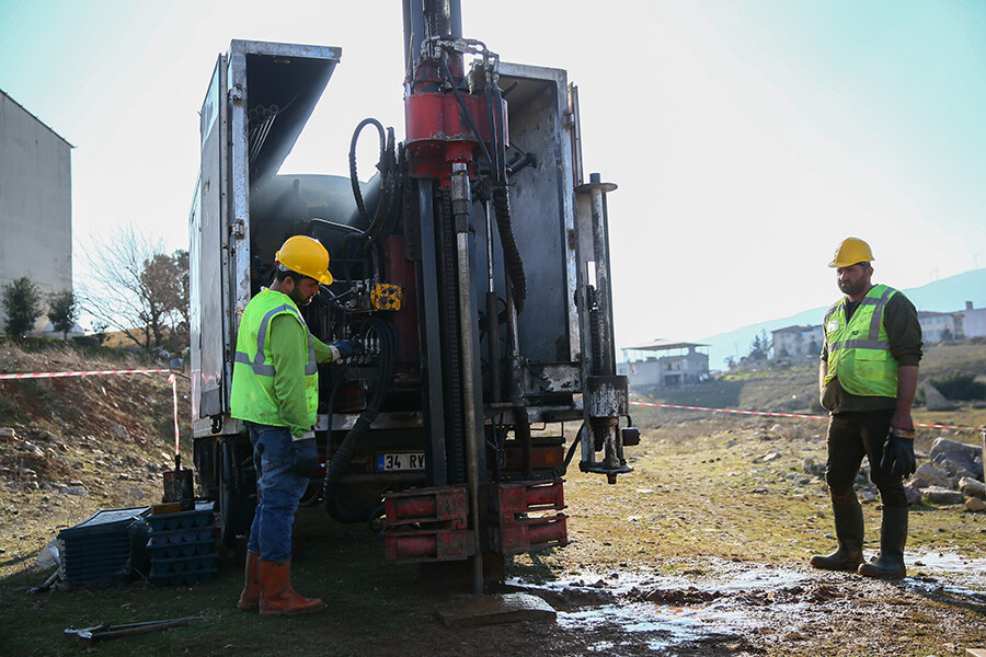 Deprem bölgesinde TOKİ'nin güçlü ve sağlam yapı kriterleri uygulanacak