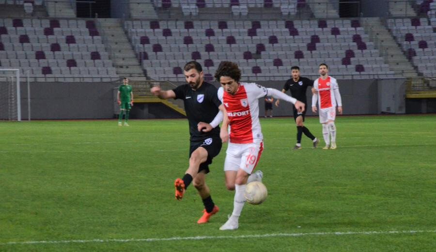 Orduspor 1967 ile Samsunspor, depremzedeler için karşılaştı, Emre Demir ilk kez Samsunspor forma giydi Orduspor 1967 ile Samsunspor, depremzedeler için karşılaştı, Emre Demir ilk kez Samsunspor forma giydi