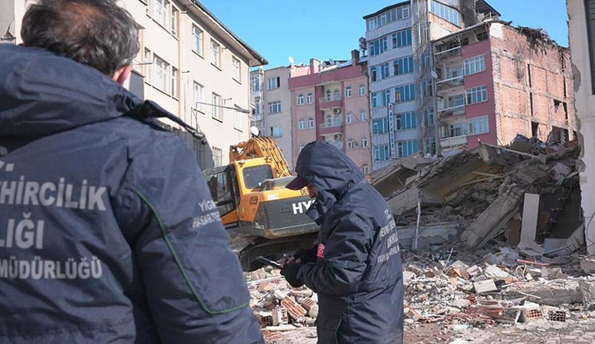 Çevre, Şehircilik ve İklim Değişikliği Bakanlığı yayınladı: Hasarlı binalar için internet sitesi