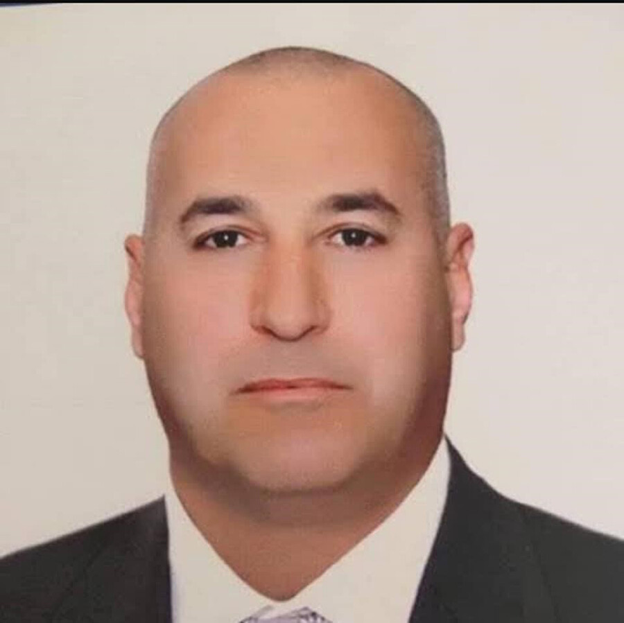 Edirne'de silahlı saldırgan dehşeti: 2 kişi canından oldu, 2 de yaralı var Edirne'de silahlı saldırgan dehşeti: 2 kişi canından oldu, 2 de yaralı var