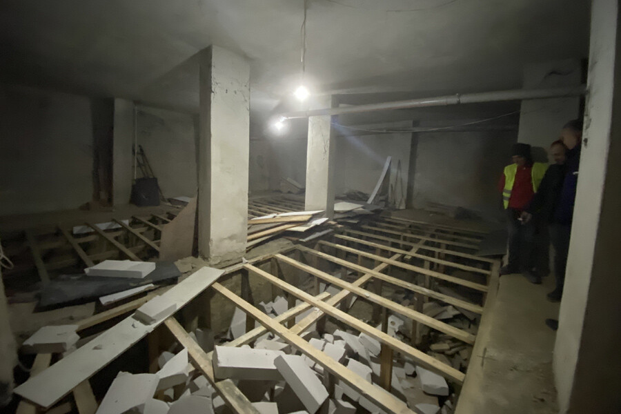 Kağıthane'de zeminden kaçak kat inen şahıs serbest bırakıldı