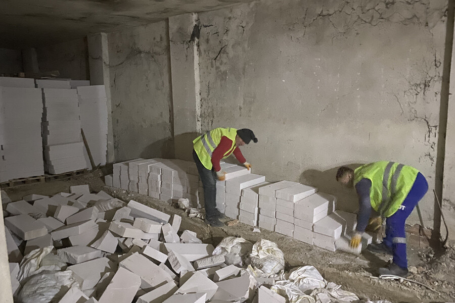 Kağıthane'de zeminden kaçak kat inen şahıs serbest bırakıldı