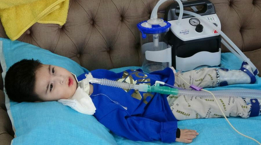 SMA’lı Alparslan bebeğin yaşam mücadelesi: İki deprem gördü, 6 kez kalp krizi geçirdi! SMA’lı Alparslan bebeğin yaşam mücadelesi: İki deprem gördü, 6 kez kalp krizi geçirdi!