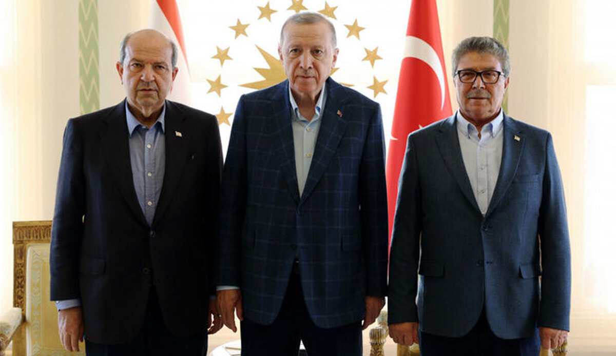 Cumhurbaşkanı Erdoğan, KKTC Cumhurbaşkanı ve Başbakanı'nı kabul etti Cumhurbaşkanı Erdoğan, KKTC Cumhurbaşkanı ve Başbakanı'nı kabul etti