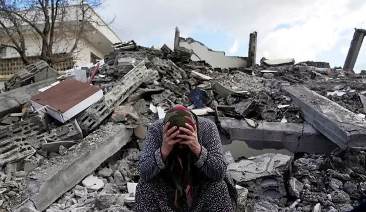 AFAD acı rakamı açıkladı: Depremde can kaybımız 44 bin 374'e yükseldi AFAD acı rakamı açıkladı: Depremde can kaybımız 44 bin 374'e yükseldi