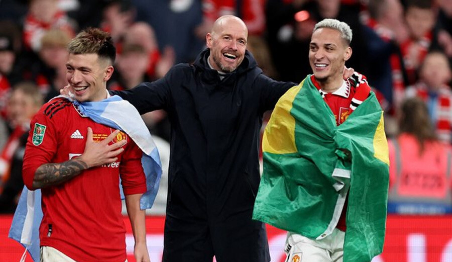 Manchester United - Newcastle United (2-0 Özet) İngiltere Lig Kupası'nda şampiyon ManU Manchester United - Newcastle United (2-0 Özet) İngiltere Lig Kupası'nda şampiyon ManU