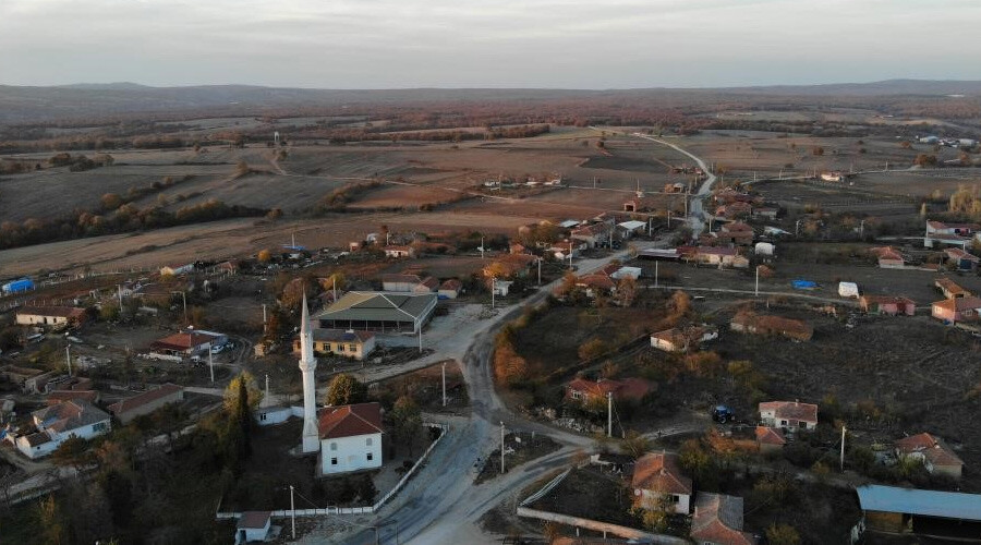 Deprem korkusu şehir terk ettirdi: İstanbulluların yeni rotası belli oldu Deprem korkusu şehir terk ettirdi: İstanbulluların yeni rotası belli oldu