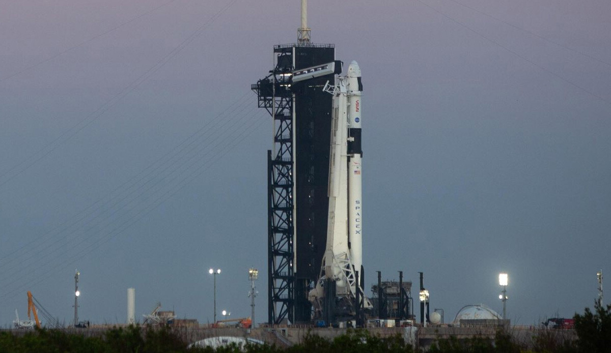 SpaceX roketinde arıza: NASA uzay görevini dakikalar kala erteledi SpaceX roketinde arıza: NASA uzay görevini dakikalar kala erteledi