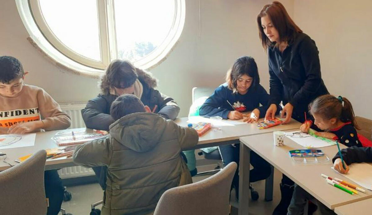 MEB’den 691 bini aşkın depremzedeye psikososyal destek MEB’den 691 bini aşkın depremzedeye psikososyal destek