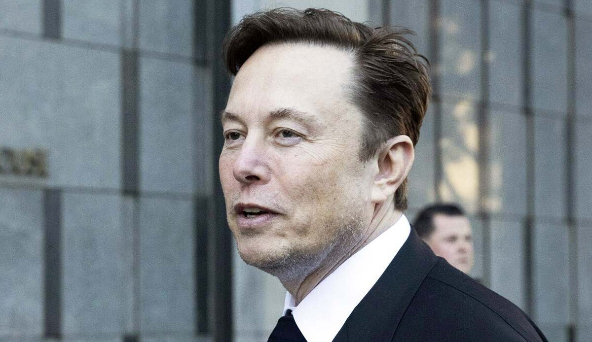 Elon Musk 'dünyanın en zengin insanı' unvanını geri aldı Elon Musk 'dünyanın en zengin insanı' unvanını geri aldı