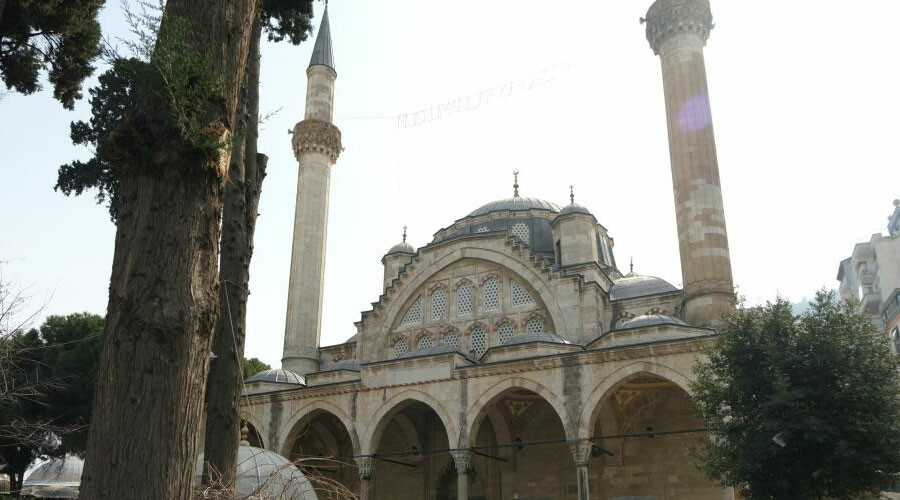 Deprem bölgesinden gelen ekipler şoke oldu… Bugünkü binalara uygulanması mümkün değil! Mimar Sinan’ın ‘deprem sütunu’ sırrı Deprem bölgesinden gelen ekipler şoke oldu… Bugünkü binalara uygulanması mümkün değil! Mimar Sinan’ın ‘deprem sütunu’ sırrı
