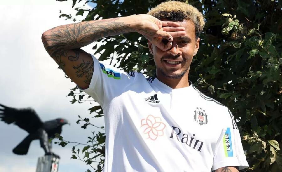 Yılın en kötü futbolcuları belli oldu! Süper Lig’den iki yıldız isim listede