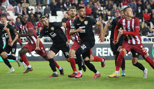 Rıza Çalımbay'dan Fiorentina'ya gözdağı