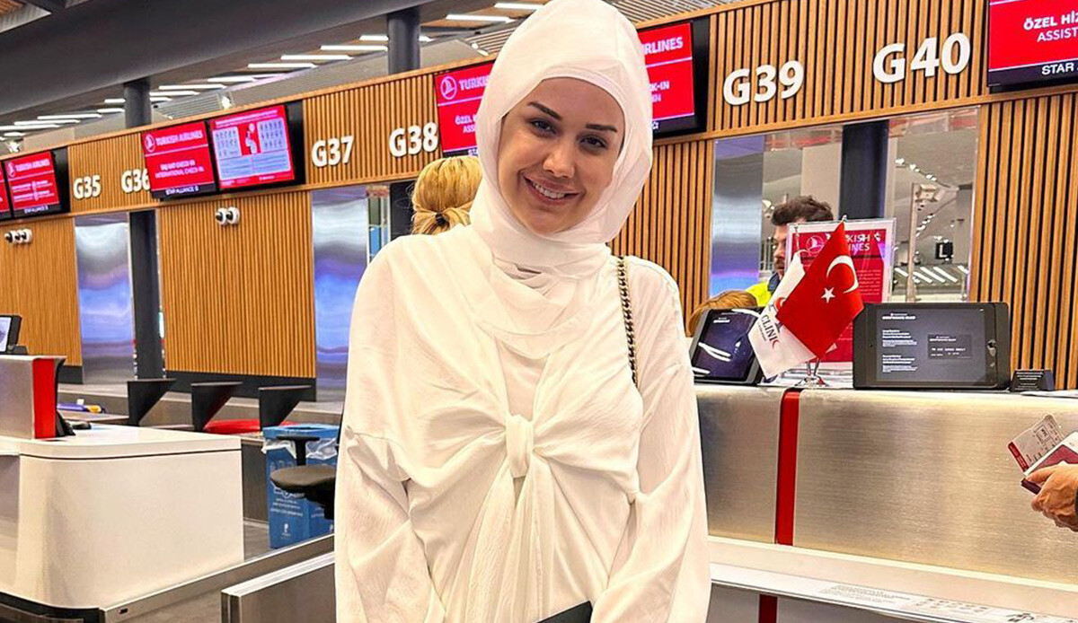 Umreye giden ünlü fenomen ‘Çok büyük hayalimdi’ diyerek fotoğraf paylaştı