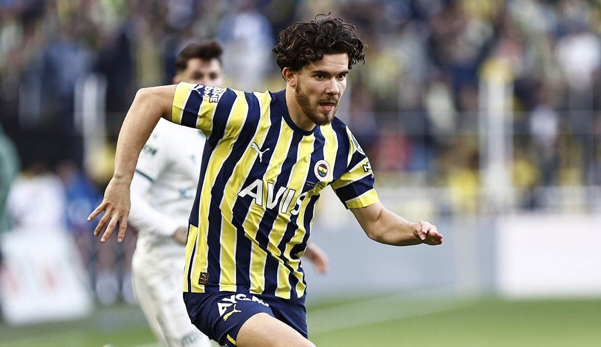 Ferdi Kadıoğlu'na dev talip! Fenerbahçe'nin istediği bonservis bedeli ortaya çıktı Ferdi Kadıoğlu'na dev talip! Fenerbahçe'nin istediği bonservis bedeli ortaya çıktı