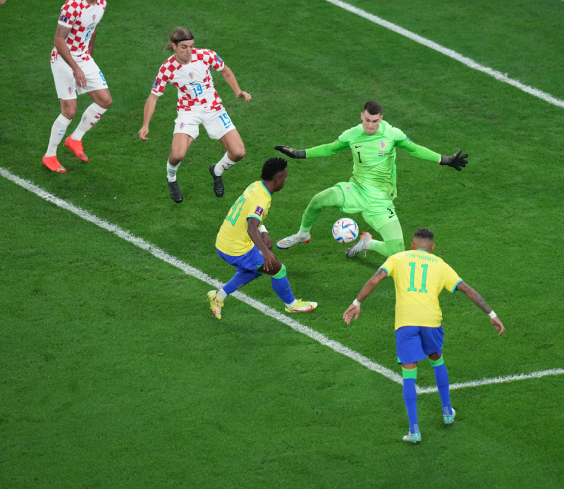 Hırvat kaleci Livakovic'ten Türkiye'ye jest! 2022 Dünya Kupası'na damga vurmuştu