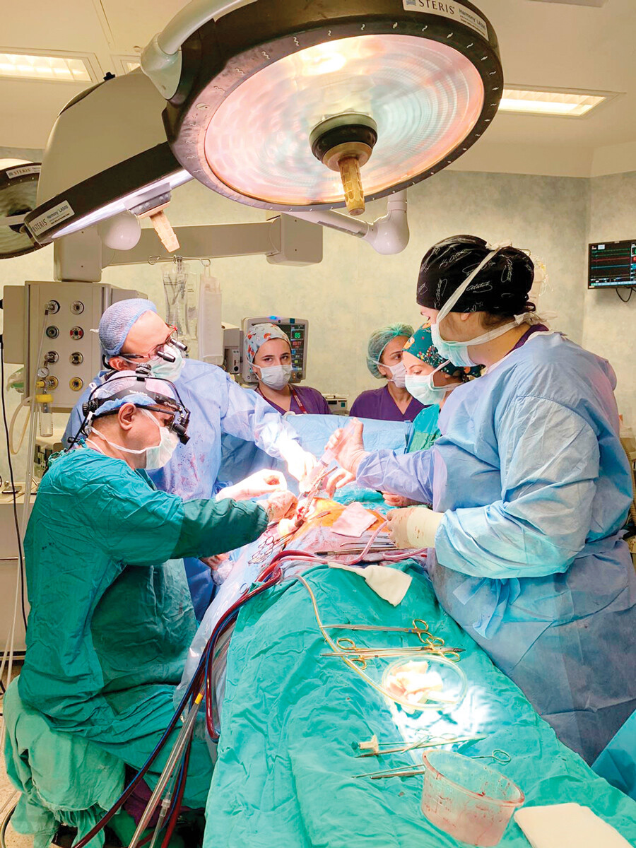 25 yılda 6 bin kalbe dokundu: Dünyadaki sayılı cerrahlardan Prof. Dr. Cengiz Köksal