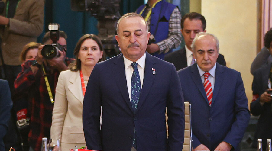 G20 toplantısı, Kahramanmaraş depremlerinde hayatını kaybedenler için saygı duruşuyla başladı