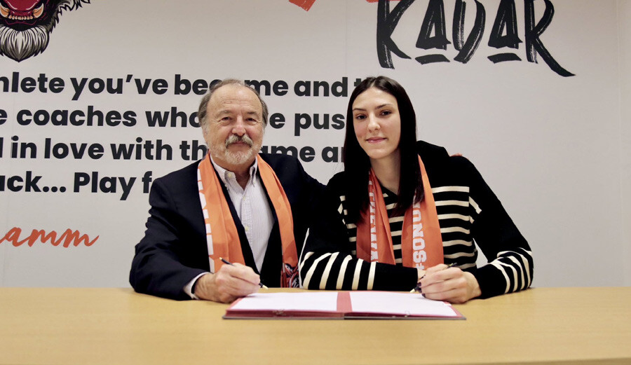 Eczacıbaşı Dynavit Tijana Boskovic'i kaptırmadı! Sırp yıldıza yeni sözleşme Eczacıbaşı Dynavit Tijana Boskovic'i kaptırmadı! Sırp yıldıza yeni sözleşme