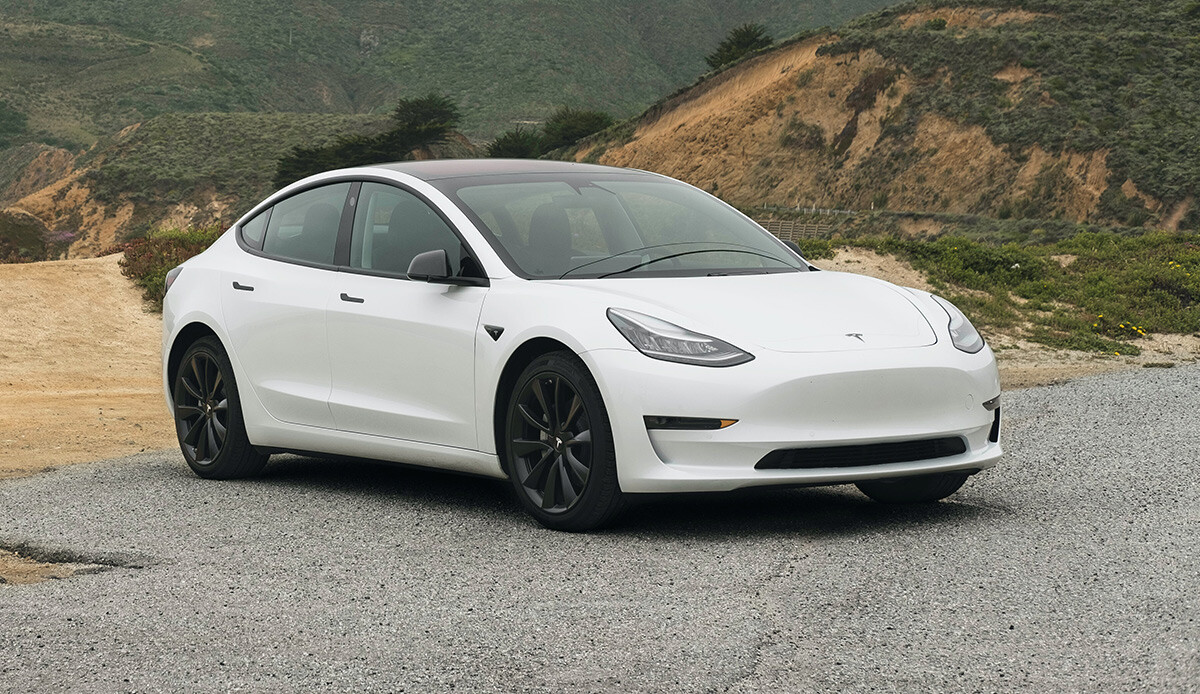 Elektrikli otomobil devinden ‘uygun fiyatlı’ araba: Tesla Model 2 geliyor