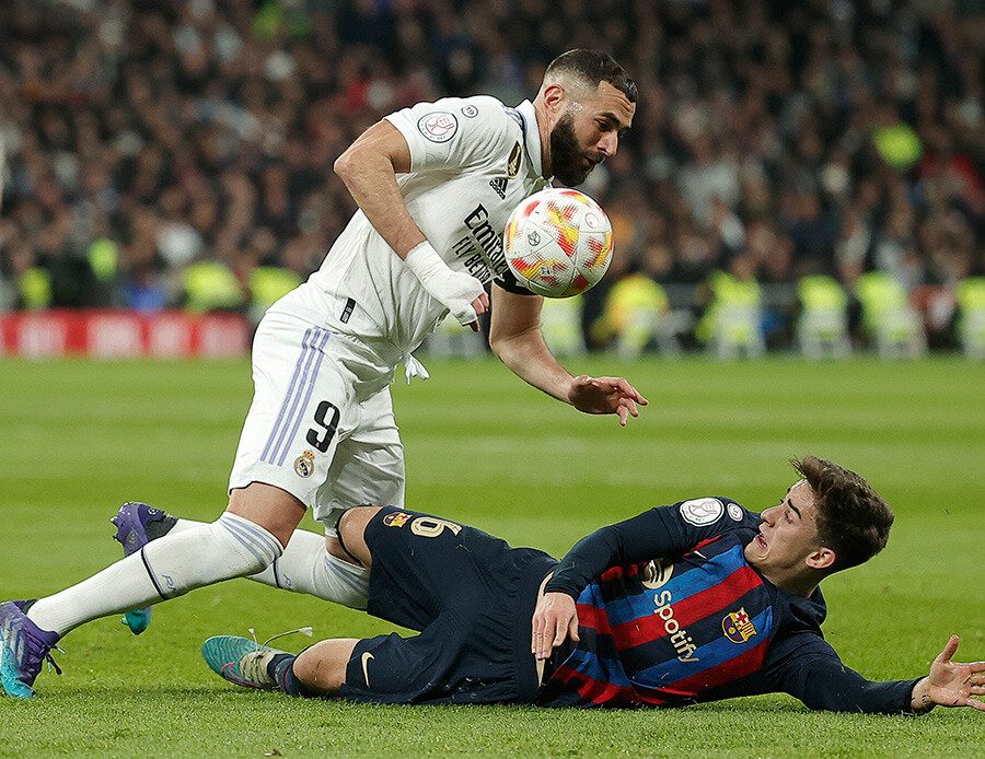 El Clasico'da sürpriz sonuç! Real Madrid evinde Barcelona'ya kaybetti