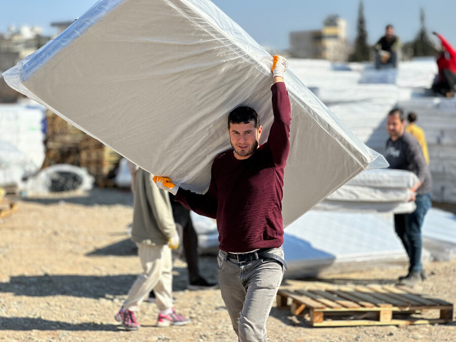 11 ilde yaralar sarılıyor: Deprem bölgesi için yeni kararlar 11 ilde yaralar sarılıyor: Deprem bölgesi için yeni kararlar