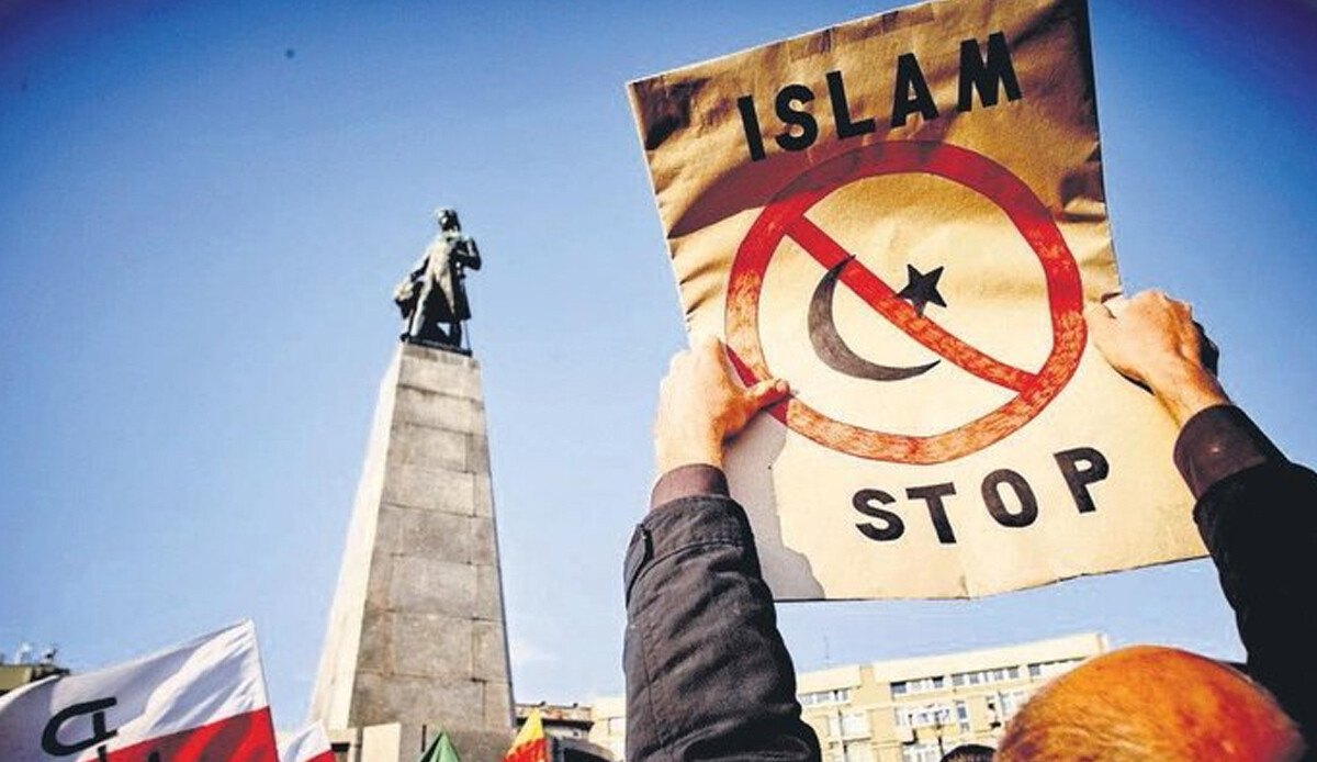 Meclis'ten Avrupa'ya İslamofobi için 12 öneri Meclis'ten Avrupa'ya İslamofobi için 12 öneri