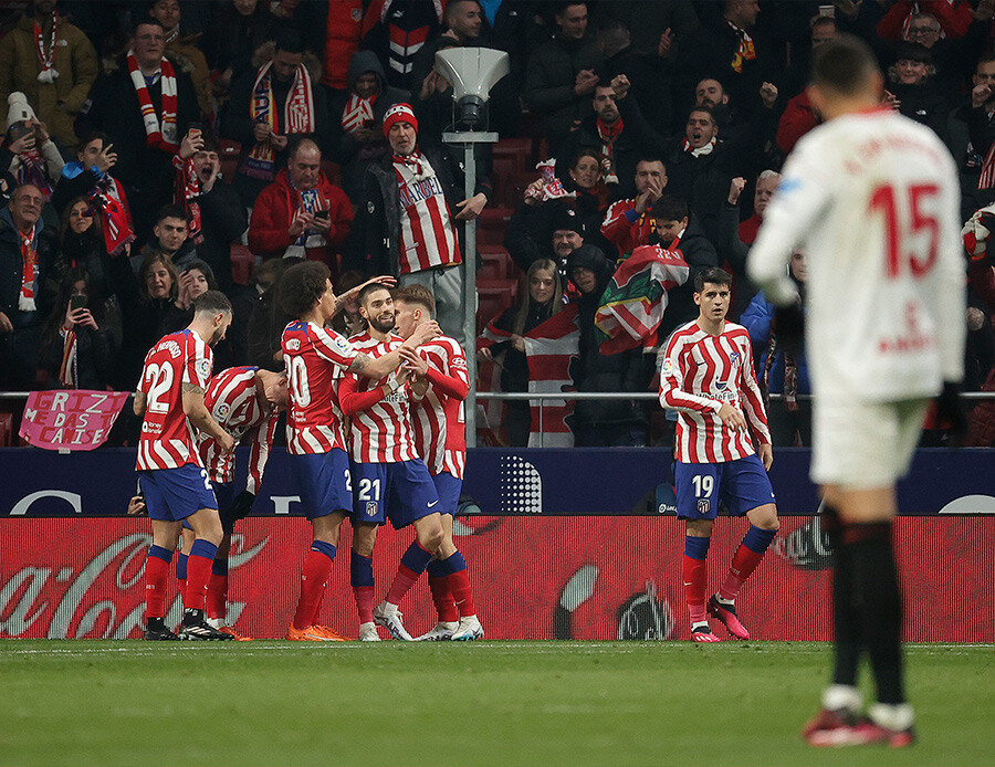 Fenerbahçe'nin rakibi Sevilla hüsrana uğradı! Atletico Madrid'den fark yediler