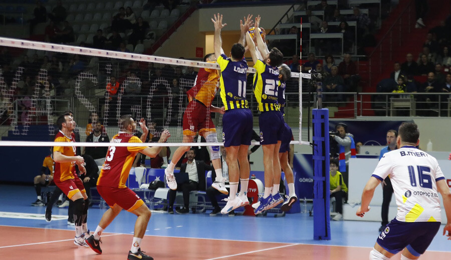Filede derbinin galibi Fenerbahçe HDI Sigorta! Filede derbinin galibi Fenerbahçe HDI Sigorta!