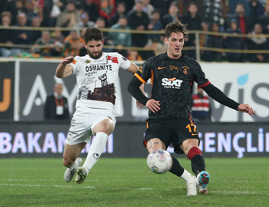 Galatasaray'da Nicolo Zaniolo çılgınlığı! İtalyan yıldızın performansı taraftarı sevindirdi