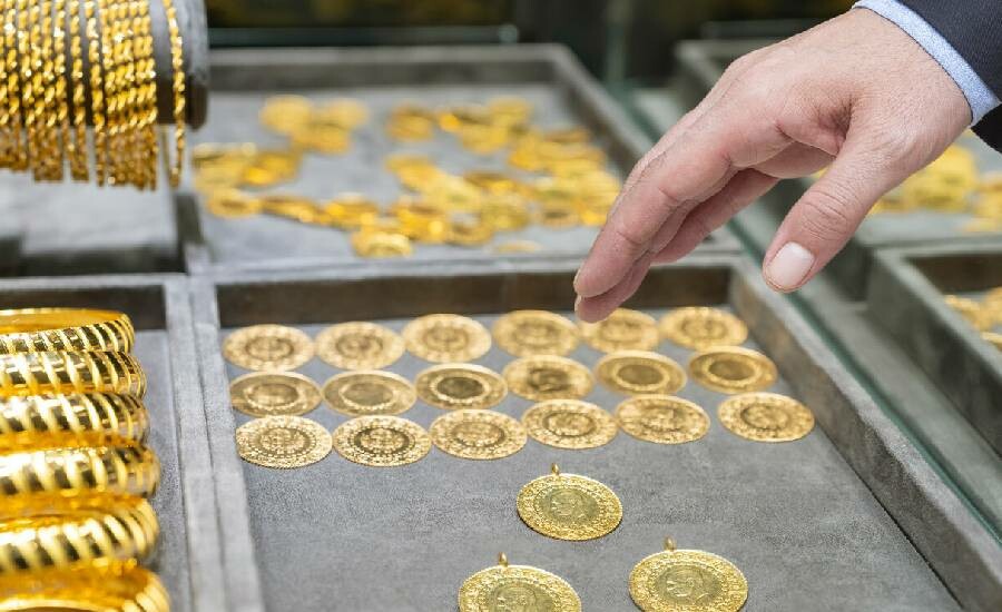 Altın için rekor gelebilir iddiası! Tarih vererek açıkladı