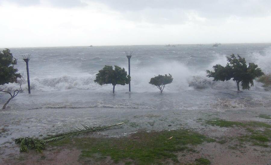 Meteorolojiden 33 il için sarı ve turuncu kodlu uyarı! Fırtına ve sağanak yağış bekleniyor