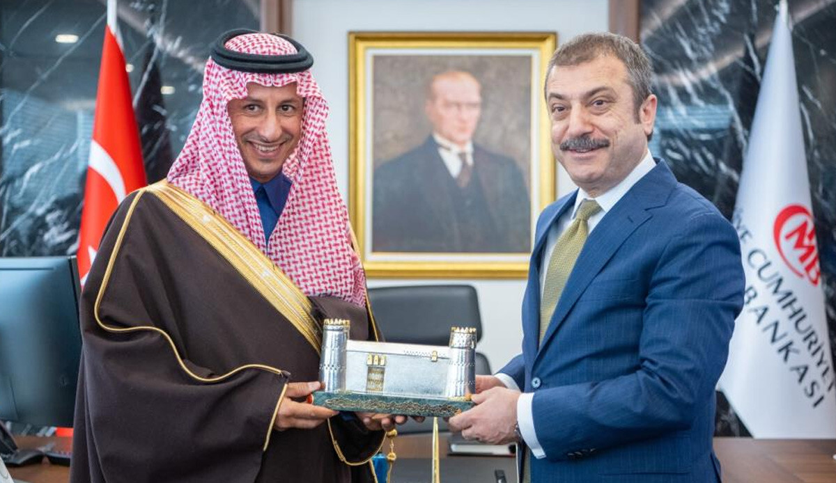 TCMB ile Suudi Arabistan arasında imzalandı: 5 milyar dolarlık mevduat anlaşması TCMB ile Suudi Arabistan arasında imzalandı: 5 milyar dolarlık mevduat anlaşması