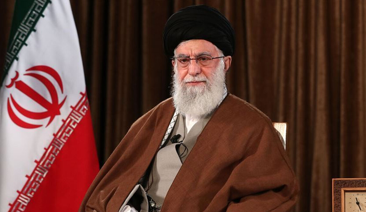 İran Dini Lideri Hamaney’den kız öğrenci zehirlenmesi vakalarına tepki: Bu affedilemez bir suçtur İran Dini Lideri Hamaney’den kız öğrenci zehirlenmesi vakalarına tepki: Bu affedilemez bir suçtur