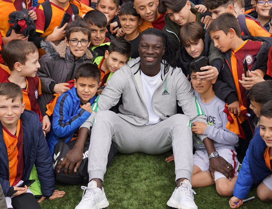 Barthelemy Constantin, Bafetimbi Gomis transferini itiraf etti Barthelemy Constantin, Bafetimbi Gomis transferini itiraf etti