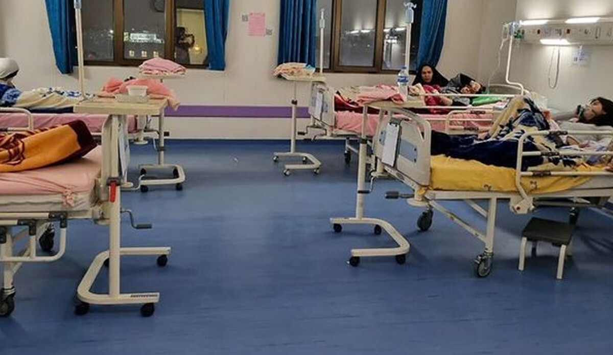 İran&#039;da gündem toplu zehirlenme: 30 Kasım&#039;da başladı, sayı 5 bine ulaştı
