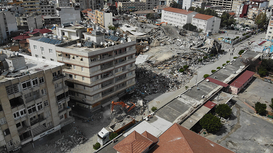 Enerji Bakanlığı: Deprem bölgesinde elektrik sıkıntısı yok Enerji Bakanlığı: Deprem bölgesinde elektrik sıkıntısı yok