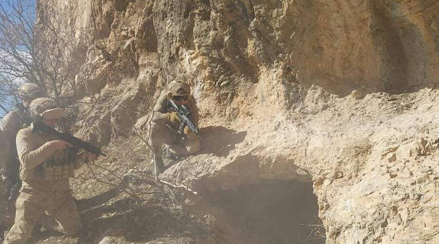 Son dakika: Şırnak'ta Eren Abluka Sonbahar-Kış-26 Operasyonu başlatıldı Son dakika: Şırnak'ta Eren Abluka Sonbahar-Kış-26 Operasyonu başlatıldı