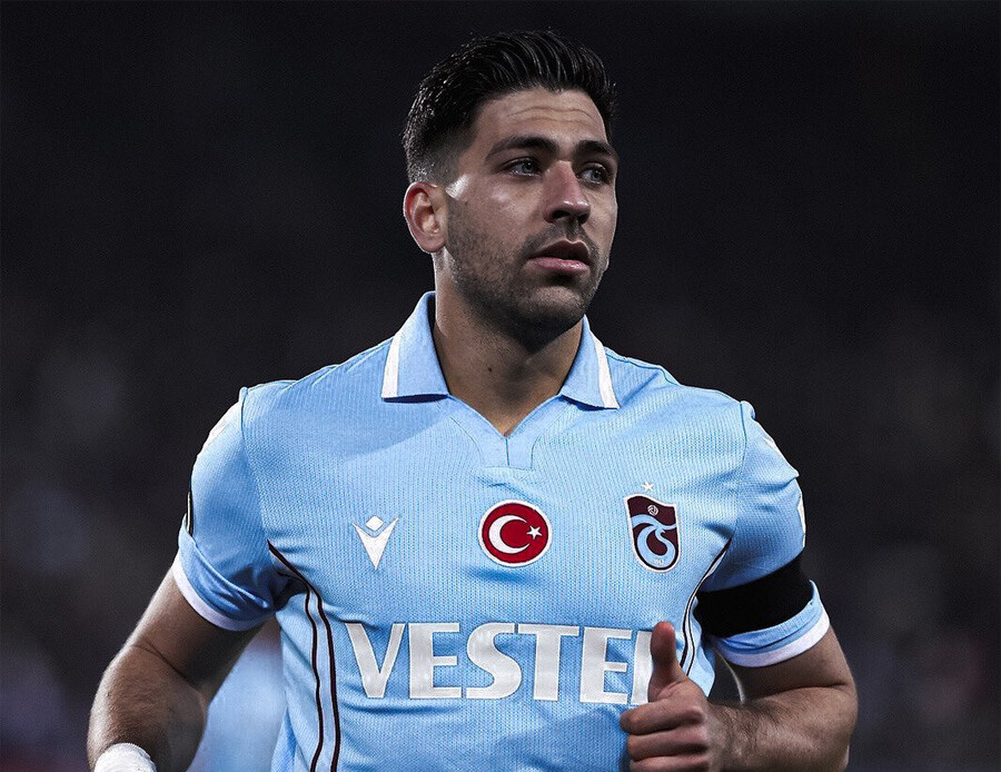 Trabzonspor'da ayrılıklar devam ediyor! Abdullah Avcı'dan sonra Bakasetas... Trabzonspor'da ayrılıklar devam ediyor! Abdullah Avcı'dan sonra Bakasetas...