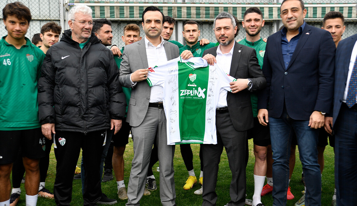 Bursaspor'dan Devlet Bahçeli'ye jest Bursaspor'dan Devlet Bahçeli'ye jest