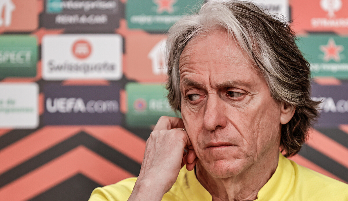 Sevilla maçı öncesi konuşan Jorge Jesus: Final hayali kuruyorum Sevilla maçı öncesi konuşan Jorge Jesus: Final hayali kuruyorum