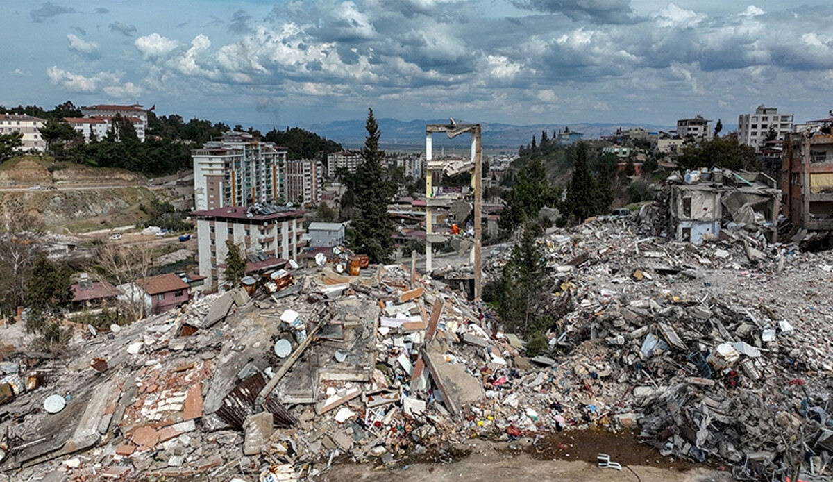 Deprem bölgesinde radon gazı seviyesi normalin 4 katı çıktı! Uzmanlardan uyarı geldi Deprem bölgesinde radon gazı seviyesi normalin 4 katı çıktı! Uzmanlardan uyarı geldi
