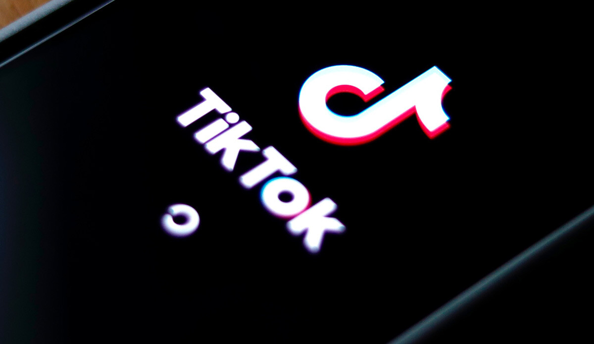 FBI TikTok'a kafayı fena taktı... 'Çin verilerinizi kontrol ediyor' iddiası gündemi sarstı FBI TikTok'a kafayı fena taktı... 'Çin verilerinizi kontrol ediyor' iddiası gündemi sarstı