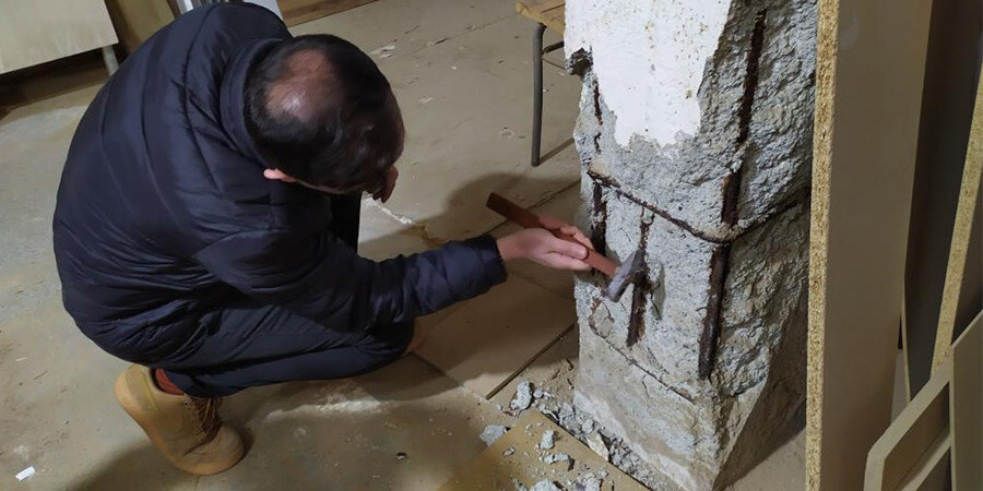 Bahçelievler'de balkon çöktü: Kolon ve kirişlerde çatlaklar, betonunda deniz kabuğu tespit edildi Bahçelievler'de balkon çöktü: Kolon ve kirişlerde çatlaklar, betonunda deniz kabuğu tespit edildi