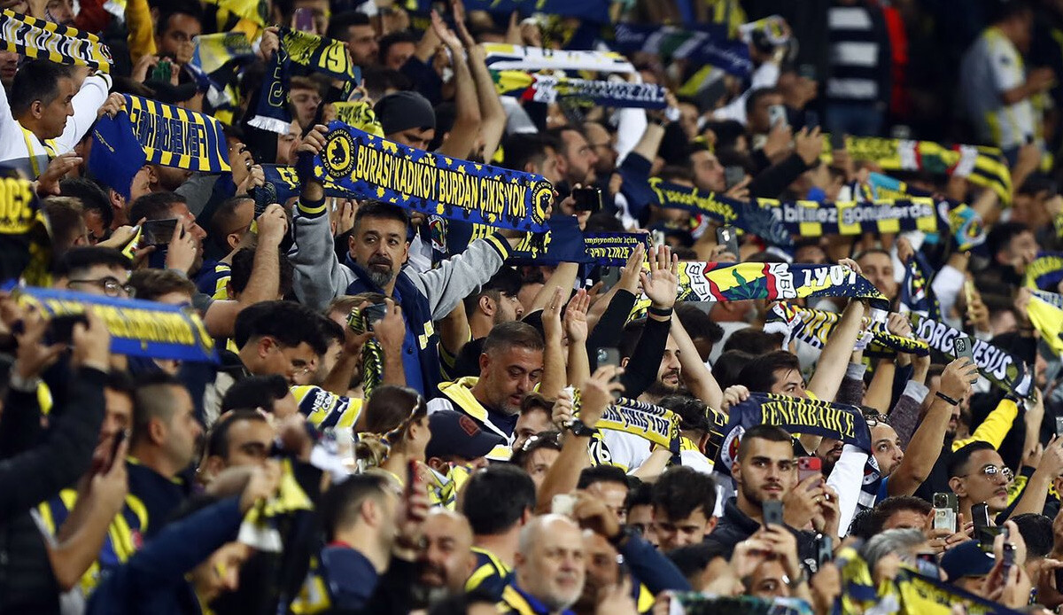 Fenerbahçe Sevilla maçında İspanya polisi tarafından darp edilen taraftarları için konunun takipçisi olacak Fenerbahçe Sevilla maçında İspanya polisi tarafından darp edilen taraftarları için konunun takipçisi olacak