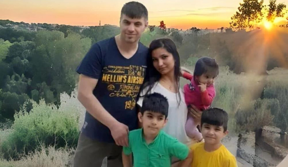 Deprem bir aileyi daha paramparça etti: Bu fotoğraftan geriye sadece iki kişi kaldı Deprem bir aileyi daha paramparça etti: Bu fotoğraftan geriye sadece iki kişi kaldı